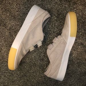 Nike Stefan Janoski Grey/White Suede Velcro Shoes Size 10.5